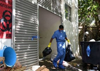 La Unión Nacional Independiente de Trabajadores y Empleados de Limpieza (Unityel) solicitó a todas las entidades del país poner en marcha un protocolo para manejar los residuos sanitarios del Sars-CoV-2 que se generan en los centros de salud (públicos y privados)