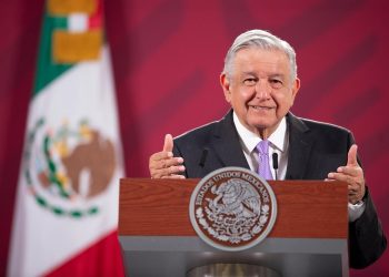 El presidente Andrés Manuel López Obrador anunció que el 15 de agosto podría iniciar operaciones la nueva empresa del Estado que distribuirá medicamentos, equipo médico y vacunas a toda la República. El titular será David León Romero, actual coordinador nacional de Protección Civil