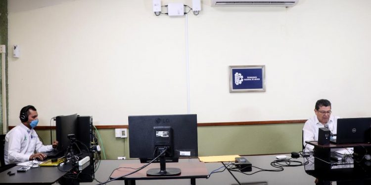 Institutos Tecnológicos de Yucatán se alistan para el uso de tecnologías ante la pandemia de COVID-19