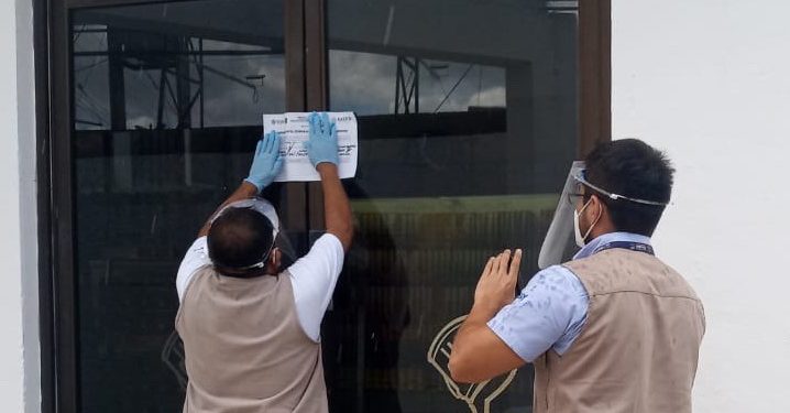 Nuevas restricciones anuncia el gobierno del Estado en la venta de productos no esenciales: “es para evitar una competencia desleal entre supermercados y negocios locales” dice / Pueden vender únicamente productos esenciales después de las 6 de la tarde