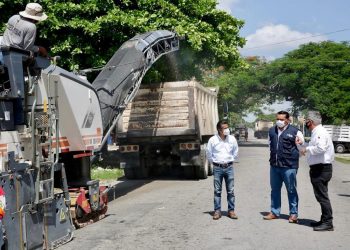 Avanza el mejoramiento de calles de la ciudad, asegura el Ayuntamiento de Mérida / Alcalde dio el banderazo de inicio para la repavimentación de poco más de 2.5 kilómetros de calles del centro y oriente de la ciudad