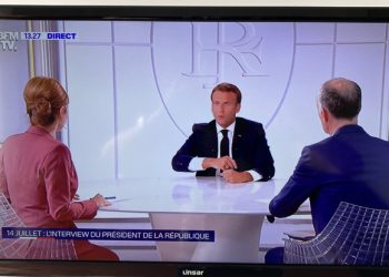 El presidente francés, Emmanuel Macron, anunció este martes que la mascarilla será obligatoria, por primera vez, en todo lugar cerrado en el país europeo, a partir del 1 de agosto ante un rebrote del coronavirus