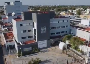 Se comunicó el  gobernador Mauricio Vila con Zoé Robledo: le dijo que hay la “urgente necesidad de los yucatecos para que en hospitales del IMSS que dependen del gobierno federal no rechacen pacientes teniendo camas disponibles”