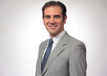 Piden “renuncia del doctor Lorenzo Córdova Vianello Consejero Presidente del Instituto Nacional Electoral” en petición publicada en Change.org / “Se ha alejado completamente de la certidumbre, veracidad y confianza”