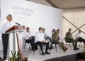 El presidente Andrés Manuel López Obrador anunció que la vigilancia y administración de las aduanas terrestres y marítimas, así como de los puertos, estará a cargo de elementos de la Secretaría de la Defensa Nacional y de la Secretaría de Marina