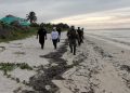 Foto Noticia: Patrullan elementos de la Guardia Nacional y de la Secretaría de la Defensa Nacional el litoral de Yucatán para salvaguardar nidos de tortugas con el apoyo de autoridades locales