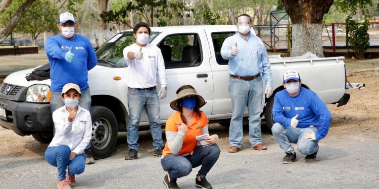 El alcalde Renán Barrera reconoce el trabajo y compromiso de los brigadistas municipales en el apoyo a las familias más necesitadas del municipio de Mérida