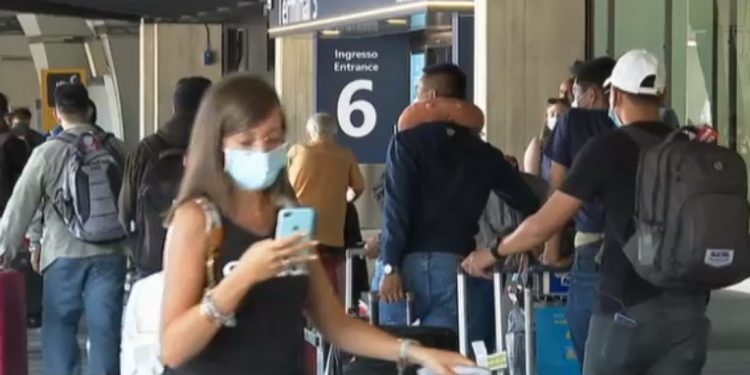 Consejo Mundial del Viaje y el Turismo por sus siglas dijo que está profundamente decepcionado de que miles de turistas británicos hayan visto arruinadas sus vacaciones por la imposición de nuevas cuarentenas: esta medida aplastará la poca confianza que queda en el frágil sector, advierte