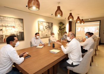 Acuerdan el gobernador Mauricio Vila Dosal y Juan Ferrer director del Insabi continuar “fortaleciendo el sistema de salud en Yucatán”