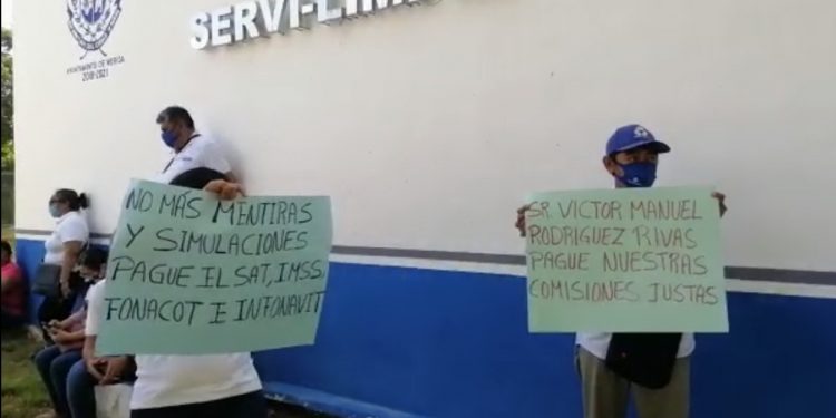 Hay diálogo permanente dice la paramunicipal para resolver los problemas, aseguran luego de que un grupo de trabajadores de Servilimpia, empresa paramunicipal de Mérida, realizaron una protesta /Afirman que no les están pagando sus prestaciones