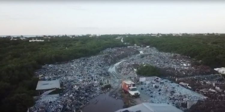 Inundaciones en Holbox desnudan errores de malos gobiernos y empresarios: corrupción, nula planeación urbana, ganancias a corto plazo, desintegración social, violencia