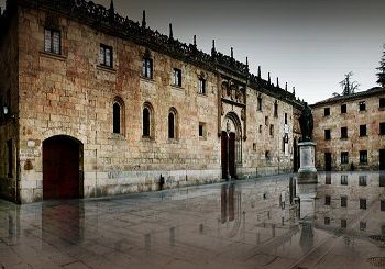 La Universidad Autónoma de Yucatán (UADY) se unió recientemente al Observatorio de la Magna Charta Universitatum, que reúne a más de 700 instituciones educativas a nivel mundial: con el objetivo de respetar, promover, defender y fomentar los valores tradicionales de la autonomía universitaria