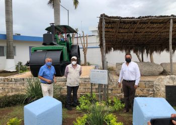 Tras restauración, entregan megalito maya, de antigüedad de 1200 años / La milenaria pieza arqueológica fue devuelta al Ejecutivo local luego de su restauración, a cargo de especialistas