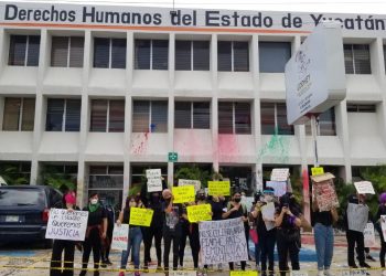 La violencia de género contra las mujeres y niñas es un problema estructural en México y Yucatán no es la excepción, dice la CODHEY tras clausura de feministas de su sede en Mérida