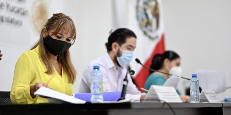 Proponen realizar “un ejercicio de Parlamento Abierto para analizar diversas iniciativas referentes a delitos con incidencia de violencia de género” en el Congreso de Yucatán