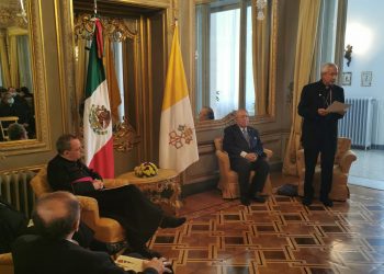 El gobierno mexicano entregó la condecoración “Ohtli” al arzobispo yucateco Jorge Carlos Patrón Wong en la embajada de México ante el Vaticano