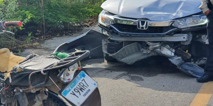 Vecinos de la comisaría meridana de Tixcuytún exigen seguridad vial y protestan por brutal atropellamiento de motociclista: cierra crucero peligroso