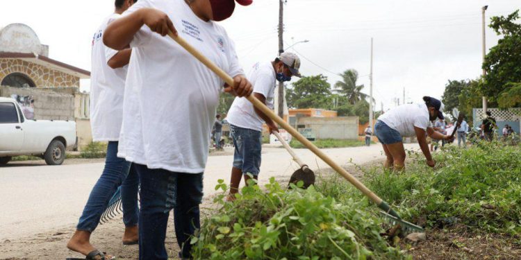 “Programa Emergente de Apoyo Comunitario, se beneficia a 7,000 hombres y mujeres de 42 municipios del estado afectados por el paso de fenómenos naturales”, dice gobierno del Estado