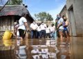 Gobernador Mauricio Vila Dosal recorre la zona oriente del Estado para apoyar a los afectados: casas inundadas, pérdidas de cosechas