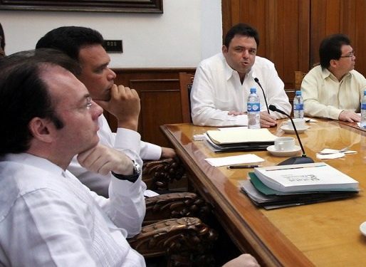 Luis Videgaray niega que vaya a poner pies en polvorosa luego de que trascendió que dejaría su cátedra como profesor titular en el MIT para esconderse en Israel