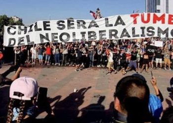 Los chilenos por abrumadora mayoría votaron a favor de reemplazar la actual Constitución, redactada durante el régimen militar del golpista y asesino general Augusto Pinochet
