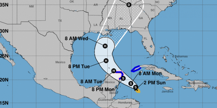 Zeta se mantiene semi-estacionaria al sureste de las costas de Quintana Roo / Se pronostica que se convierta en huracán el martes