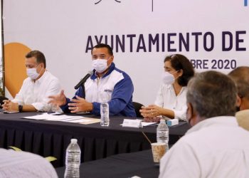 Anuncia el alcalde Renán Barrera un “programa de atención integral” al fraccionamiento “Las Américas” / Se modificará Reglamento de Construcción del Municipio de Mérida