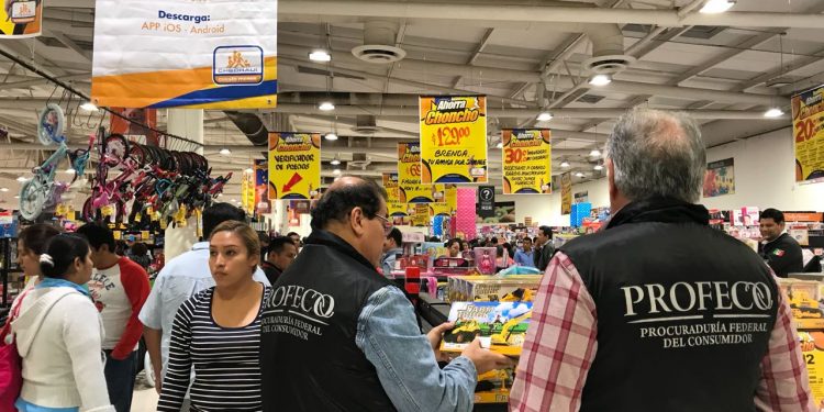 Suspenden de inmediato venta de diversas marcas de quesos y yogurt por “engañar al público” por no contener leche, tener menor gramaje y no informar sobre aditivos