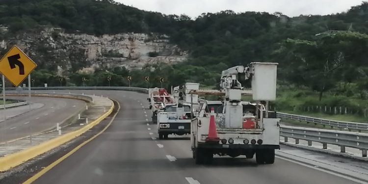 Por despliegue de la CFE, las actividades de restablecimiento de energía eléctrica se ejecutan en el menor tiempo posible, dicen