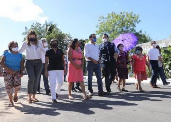 Entregan el gobernador Mauricio Vila y el alcalde de Mérida, Renán Barrera, 35.7 kilómetros de calles pavimentadas en la capital yucateca