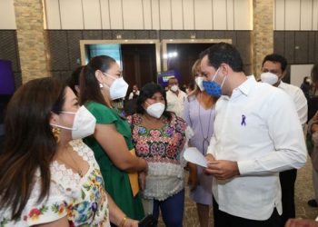 Gobernador Mauricio Vila Dosal y Ayuntamientos de 15 municipios Acuerdo para fortalecer el combate a la violencia contra las mujeres