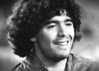 Argentina declara tres días de luto nacional tras la muerte de Diego Armando Maradona de un paro cardiorespiratorio en su casa de Buenos Aires