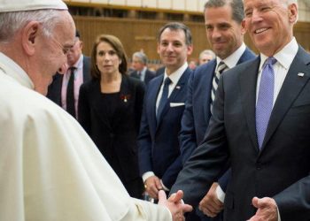 El Papa llamó a Joe Biden para felicitarlo vía telefónica, según dio a conocer su equipo de transición: Francisco intenta reconstruir la relación diplomática en crisis con Trump