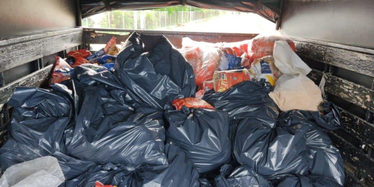 Gobierno del Estado realizó “operativo en tianguis que operaba de manera irregular en el sur de Mérida”, según afirman autoridades