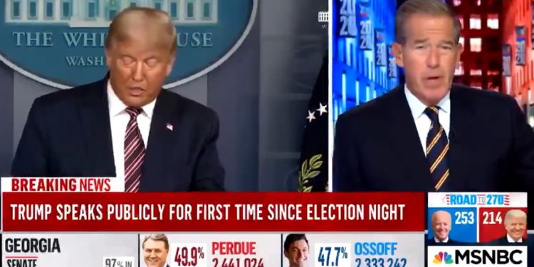 Ante los infundios de Donald Trump, medios de comunicación estadounidenses cortaron la trasmisión de su conferencia de prensa / Redes sociales eliminan contenido