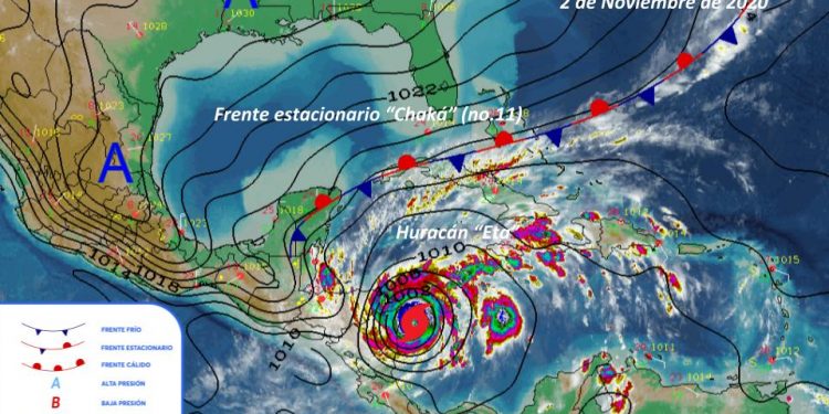 Se pronostica cielo nublado con lluvias puntuales muy fuertes en Quintana Roo, así como fuertes en Campeche y Yucatán