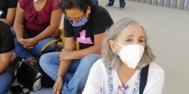 Presentaron activistas una iniciativa para reformar la Ley de Acceso a las Mujeres a una Vida Libre de Violencia y el Código Penal de Yucatán, para poner un freno a la “violencia institucional”