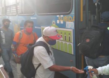 Récord mensual de COVID-19 en Yucatán, en contagio y defunciones / Mérida concentra cerca del 60 por ciento de los contagiados poco más de la mitad de las defunciones