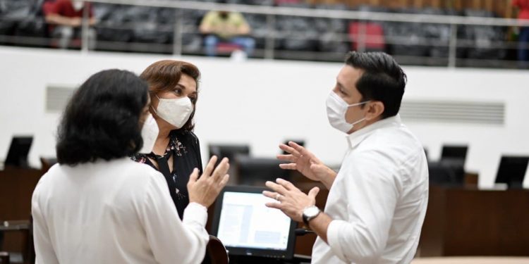 Congreso pedirá a Fiscalía Especializada en Combate a la Corrupción del Estado de Yucatán investigar al ex fiscal Wilberth Cetina, según dicen