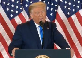 Es un “fraude”, dice Trump, en medio de un cerrado conteo de votos en Estados clave: “Esto es una vergüenza para nuestro país” afirma mientras se autodeclara ganador