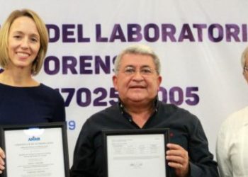 Dicen que resulta de interés ciudadano que se esclarezcan las circunstancias en las que tuvo lugar la renuncia del fiscal Wilberth Cetina Arjona