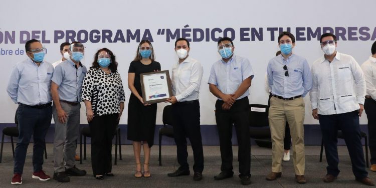 Anuncian el programa “Médico en tu empresa”: su objetivo es prevenir los contagios de coronavirus en los centros laborales, dice el gobernador Vila
