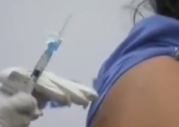 Cada 10 minutos muere una persona en el condado Los Ángeles y las salas de emergencia están desbordadas afirman medios estadounidenses