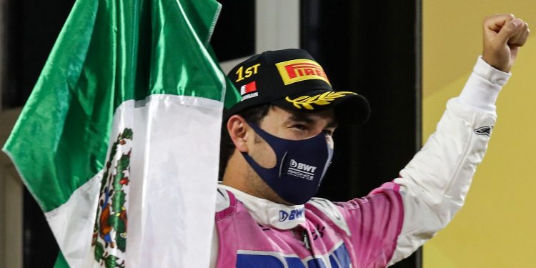 Del último lugar al podio de la victoria en la Fórmula Uno:  Euforia en el Gran Premio de Sakhir, tras el triunfo del piloto mexicano, Checo Pérez