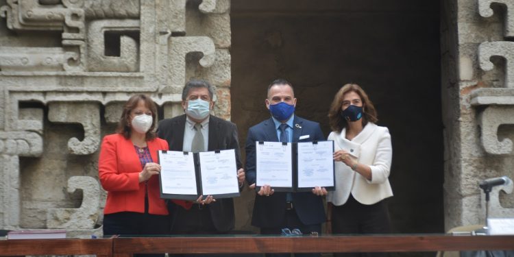 Fonatur y UNESCO “reafirman defensa del patrimonio cultural y natural del sureste con la finalidad de implementar programa de acompañamiento de obras del Tren Maya”