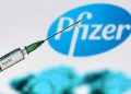 Mientras aumentan los países que suspenden los vuelos provenientes del Reino Unido, la Agencia Europea del Medicamento aprobó la vacuna de Pfizer / Se multiplica la suspensión de vuelos con GB