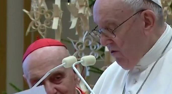 El Papa pidió a líderes políticos, a empresas: “Vacunas para todos, especialmente para los más vulnerables y necesitados de todas las regiones del planeta”