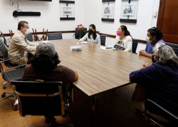 Alejandro Ruz Castro, recibió esta mañana a comerciantes del programa “Mérida en Domingo” que acudieron a plantear sus inquietudes sobre la reactivación de actividades