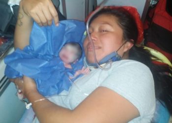 Se le adelantó el parto a una señora de Mérida con siete meses y medio de gestación y tuvo a su bebito en una ambulancia de la Secretaría de Seguridad Pública