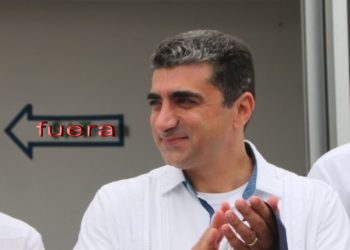 Michel Salum Francis, presidente de la Canacome, presiona a los miembros de dicho sindicato empresarial yucateco para que paguen cuotas para imprimir mantas contra el cambio de paraderos